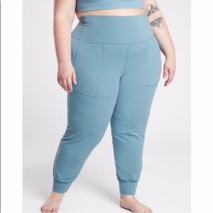 ATHLETA Salutation Jogger in Powervita Fabric 2X